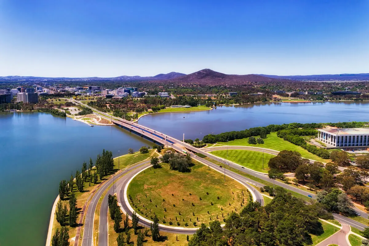 Moving to Canberra? 5 Great Things About Living in Canberra! 1 moving to canberra