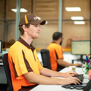 Careerss 8 International Services Icon